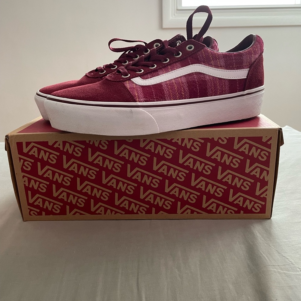 Vans Ward Women's Platform Sneakers